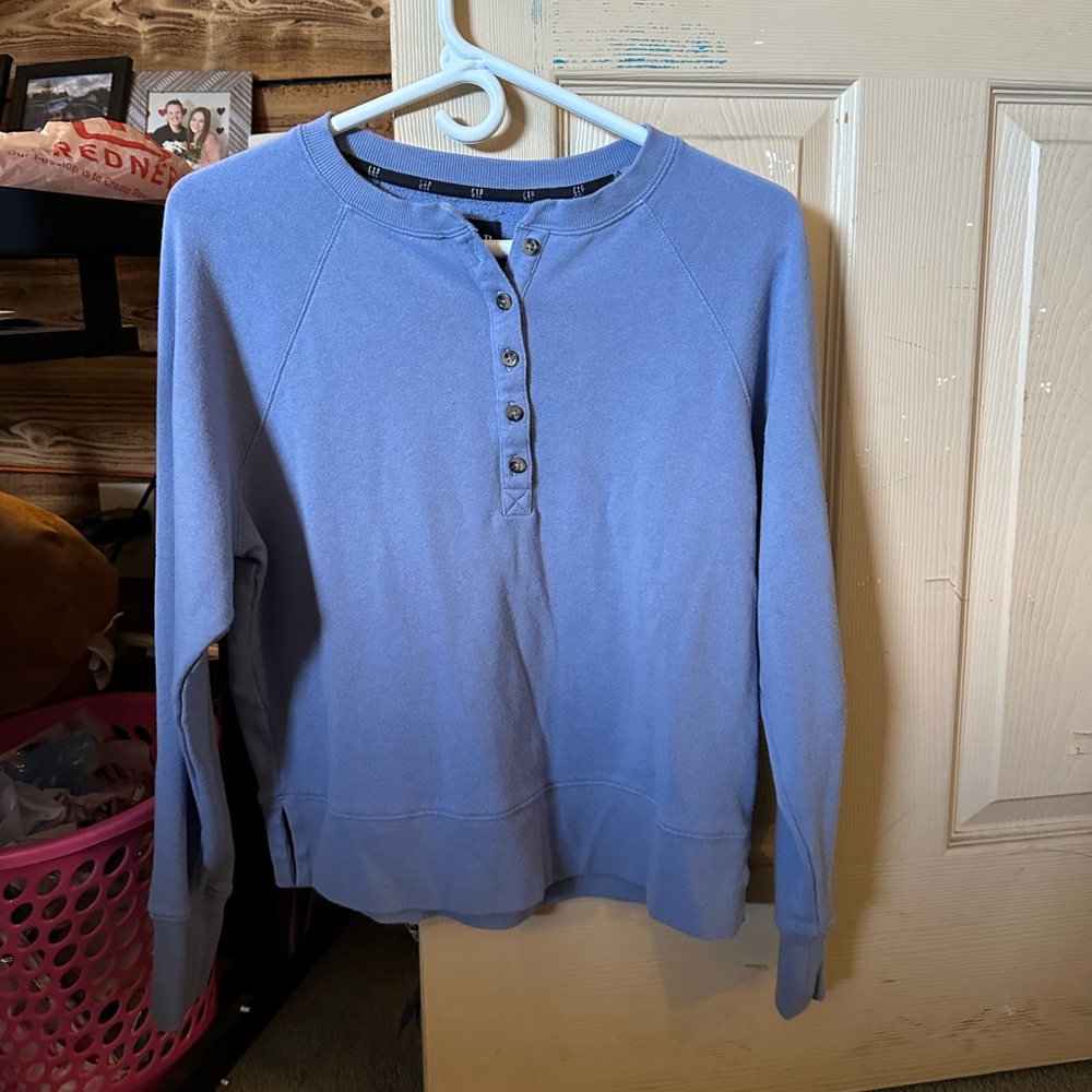 Gap Long Sleeve Shirt